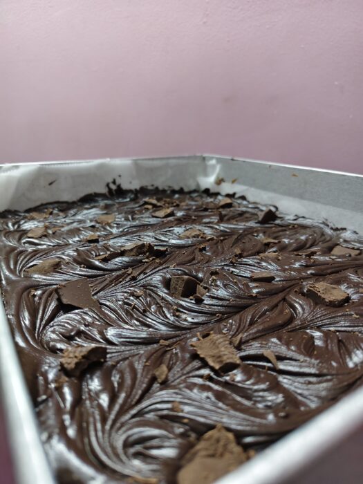 Browine with chocolate chunks